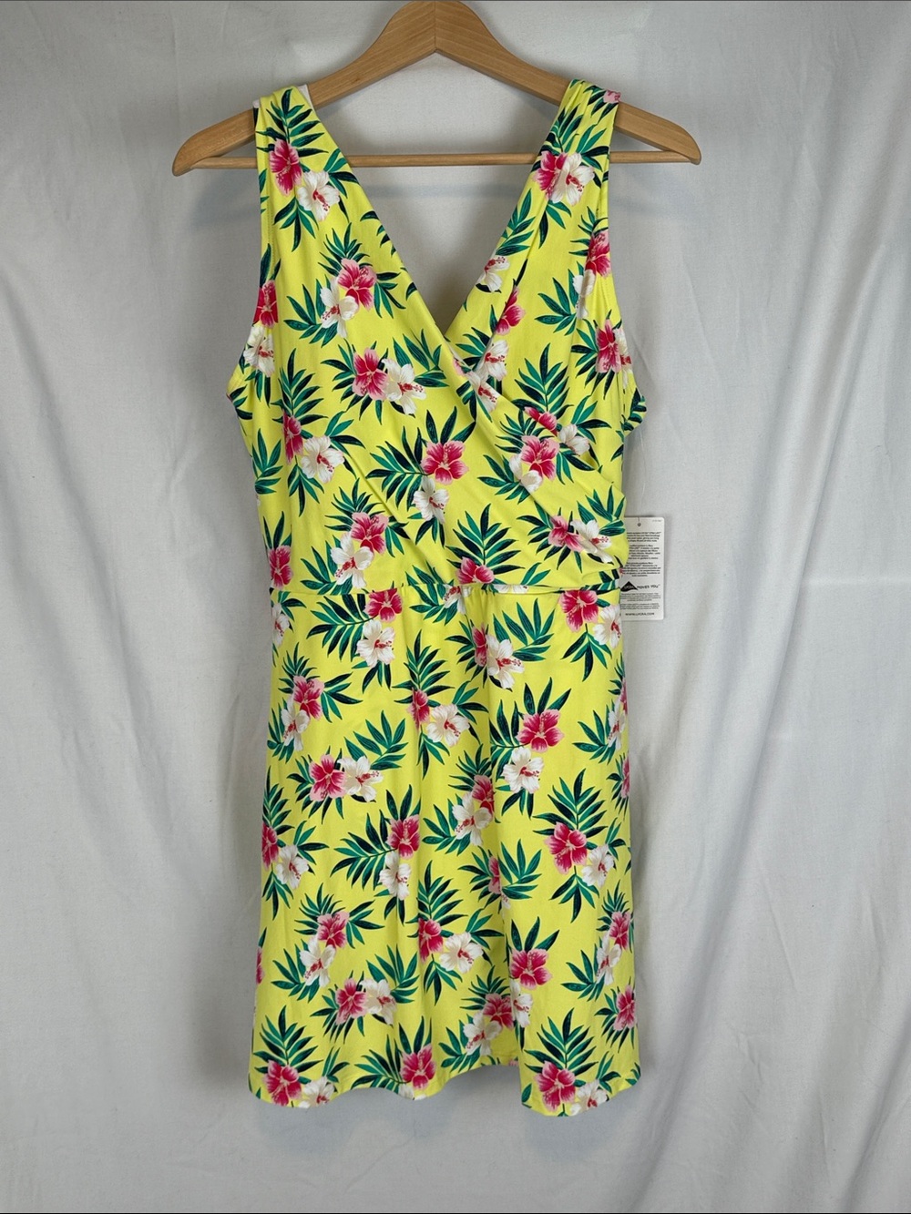 Women's Lands' End Swim Dress Yellow with Tropical Flowers Size 16 NWT